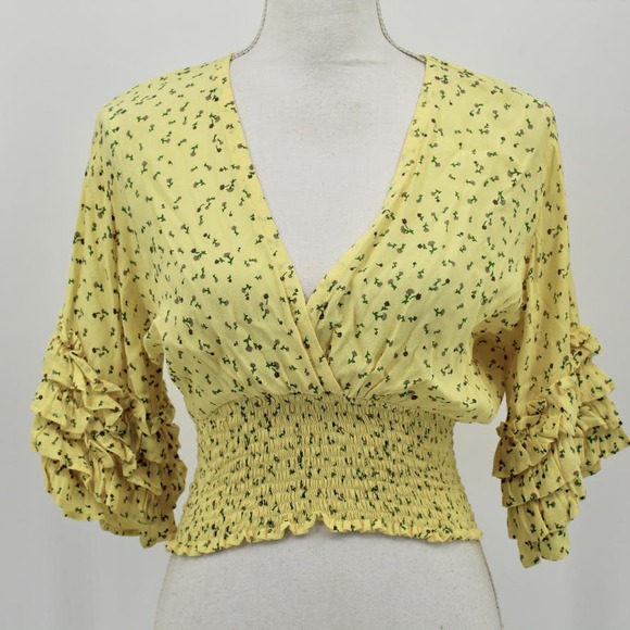Faithfull the Brand Tops - Faithfull the Brand Gisela Top Size 4 Ruffle Bell Sleeves Crop Yellow Floral